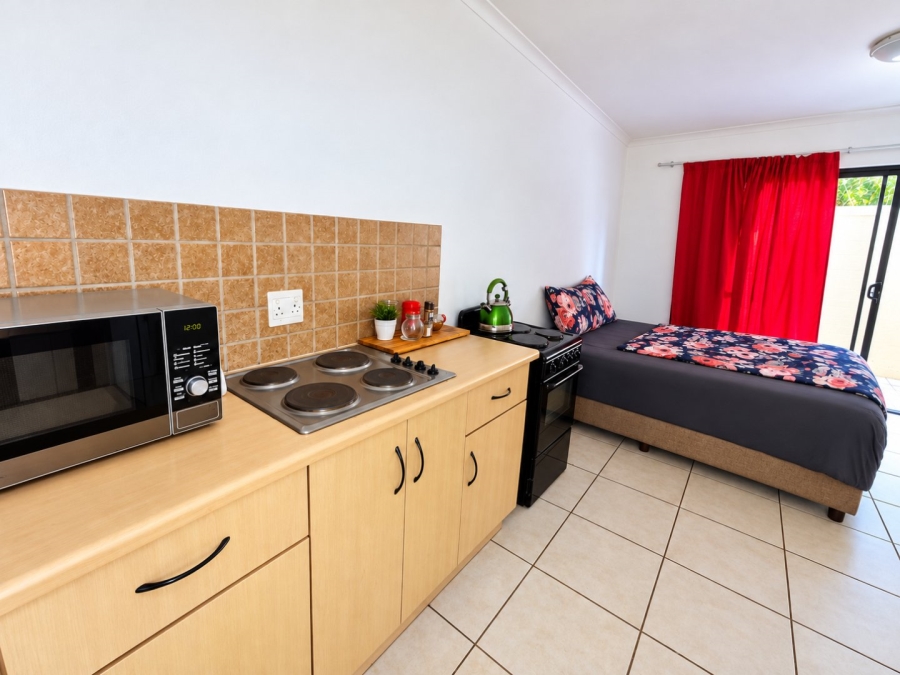 1 Bedroom Property for Sale in Ferreira Town Eastern Cape